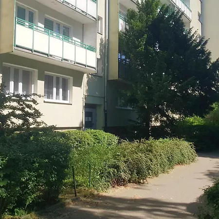 Falcon 5 Metro Sgh *